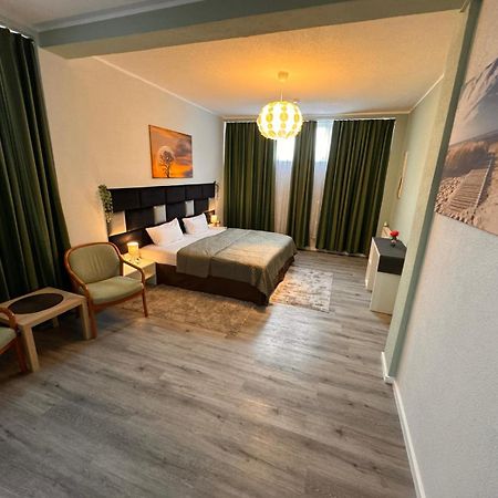F-F Haus Monteuren Unterkunft Neuhausen auf den Fildern Zewnętrze zdjęcie